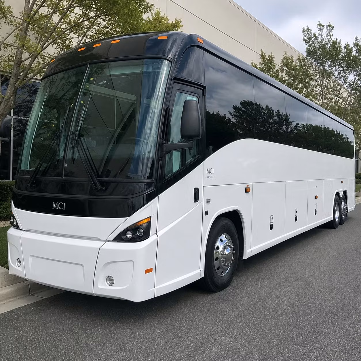 connect employees arriving at msp to your st louis park campus in minutes