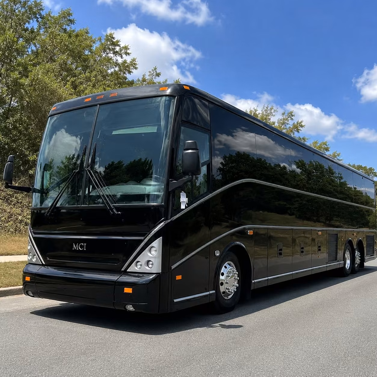 construction crew and worksite shuttle services near st louis park