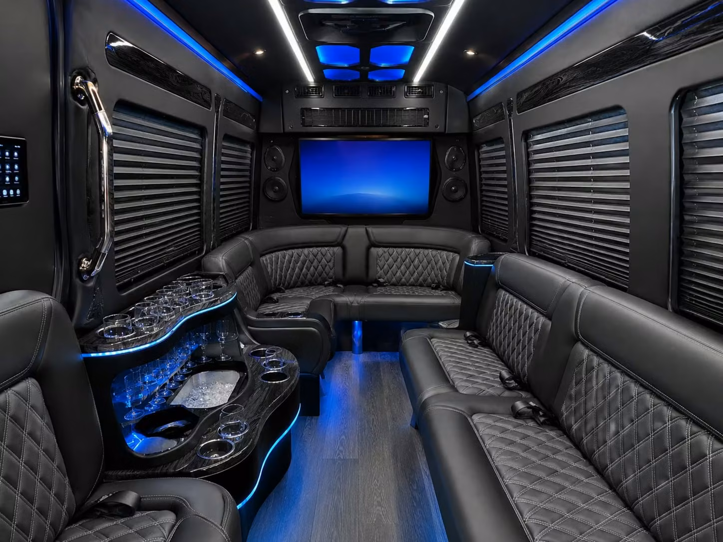corporate retreat and off site team transportation in st louis park