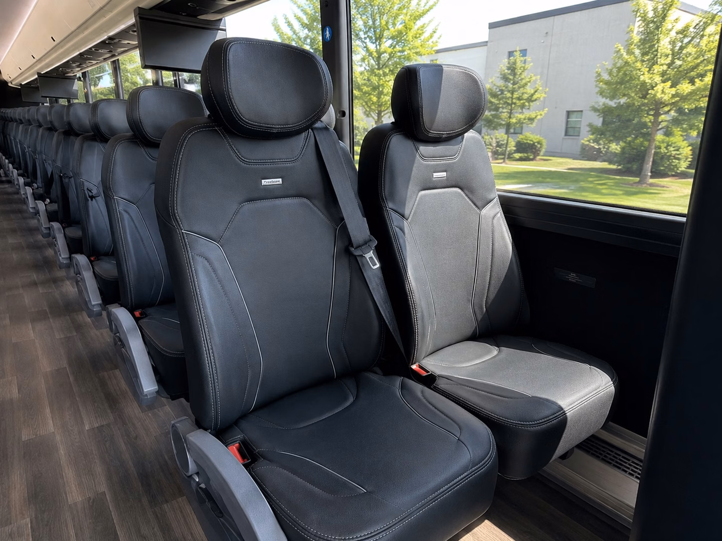 get instant wedding transportation pricing for st louis park without calling around