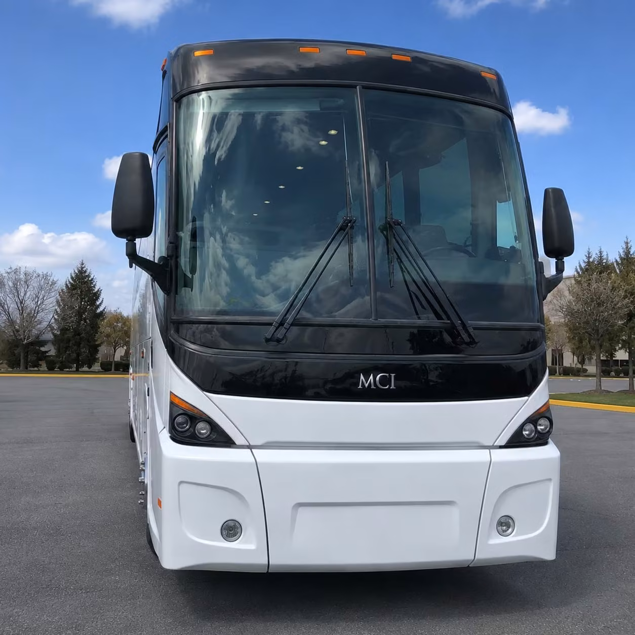 stlouisparkcharterbuscompany com can handle arriving group transportation from msp to st louis park hotels and venues